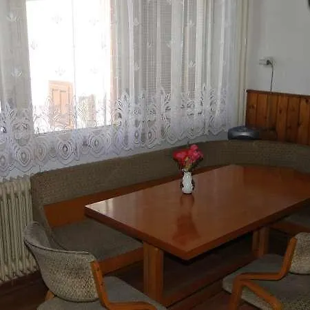 Privat Lukas *